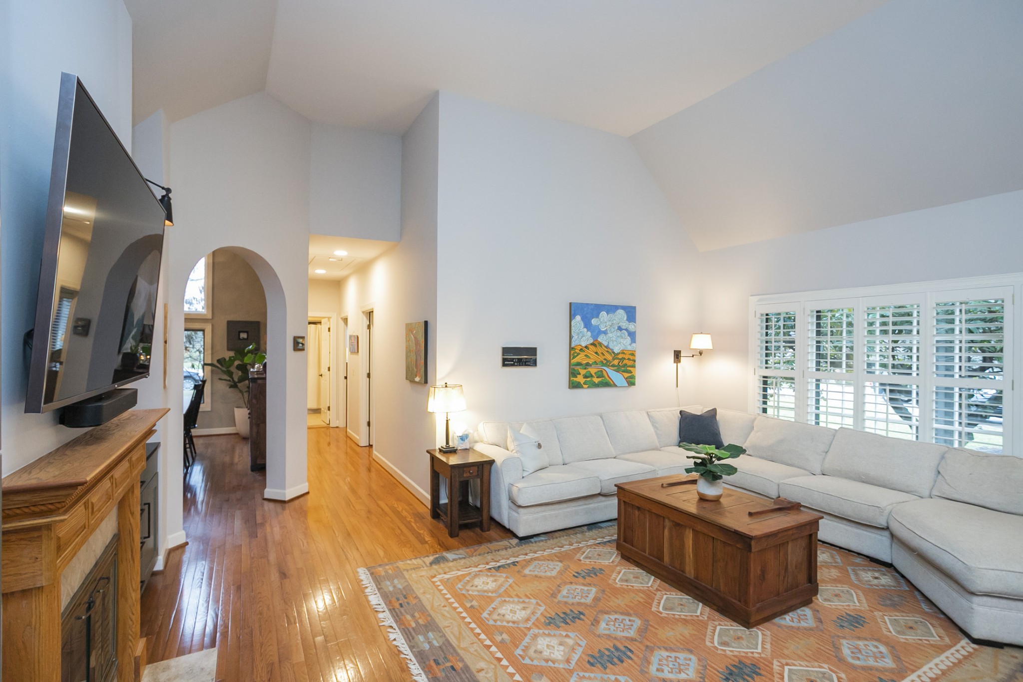 Photo 13 of 43 of 15 Lymington Ct house