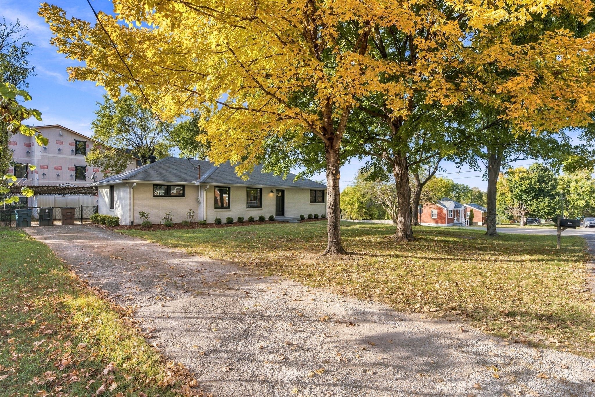 1604 Lethia Dr