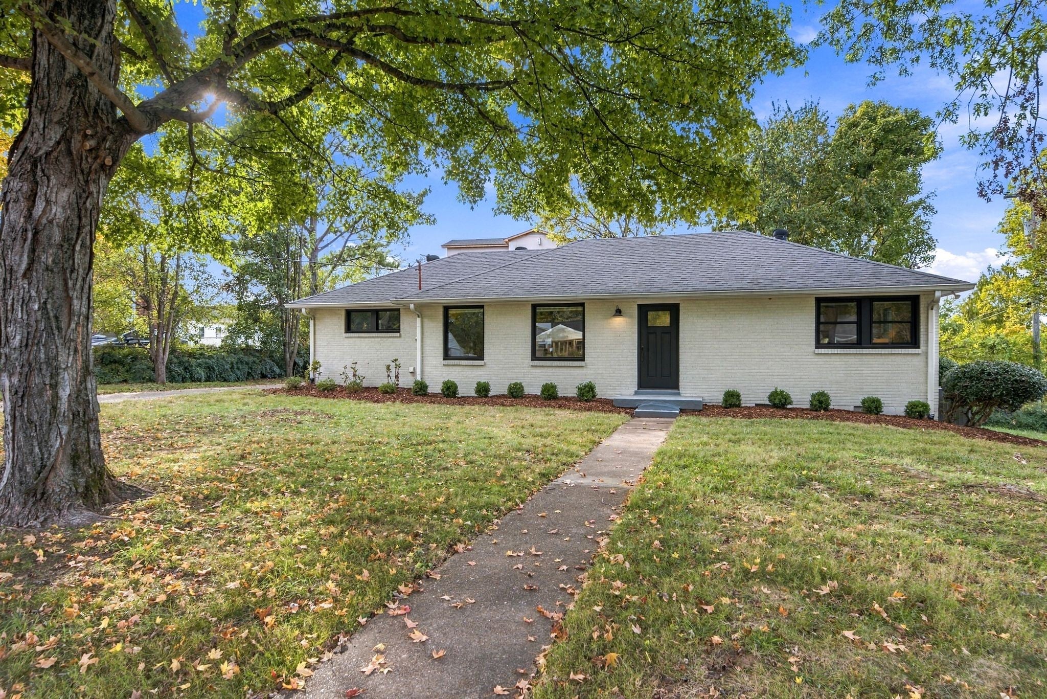 1604 Lethia Dr