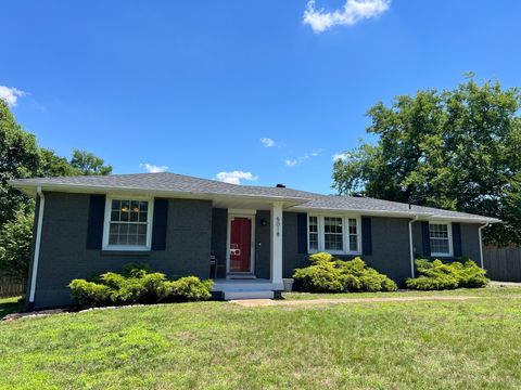 Photo of 5018 Bonnawell Dr, Hermitage, TN 37076 (MLS # 3229841)