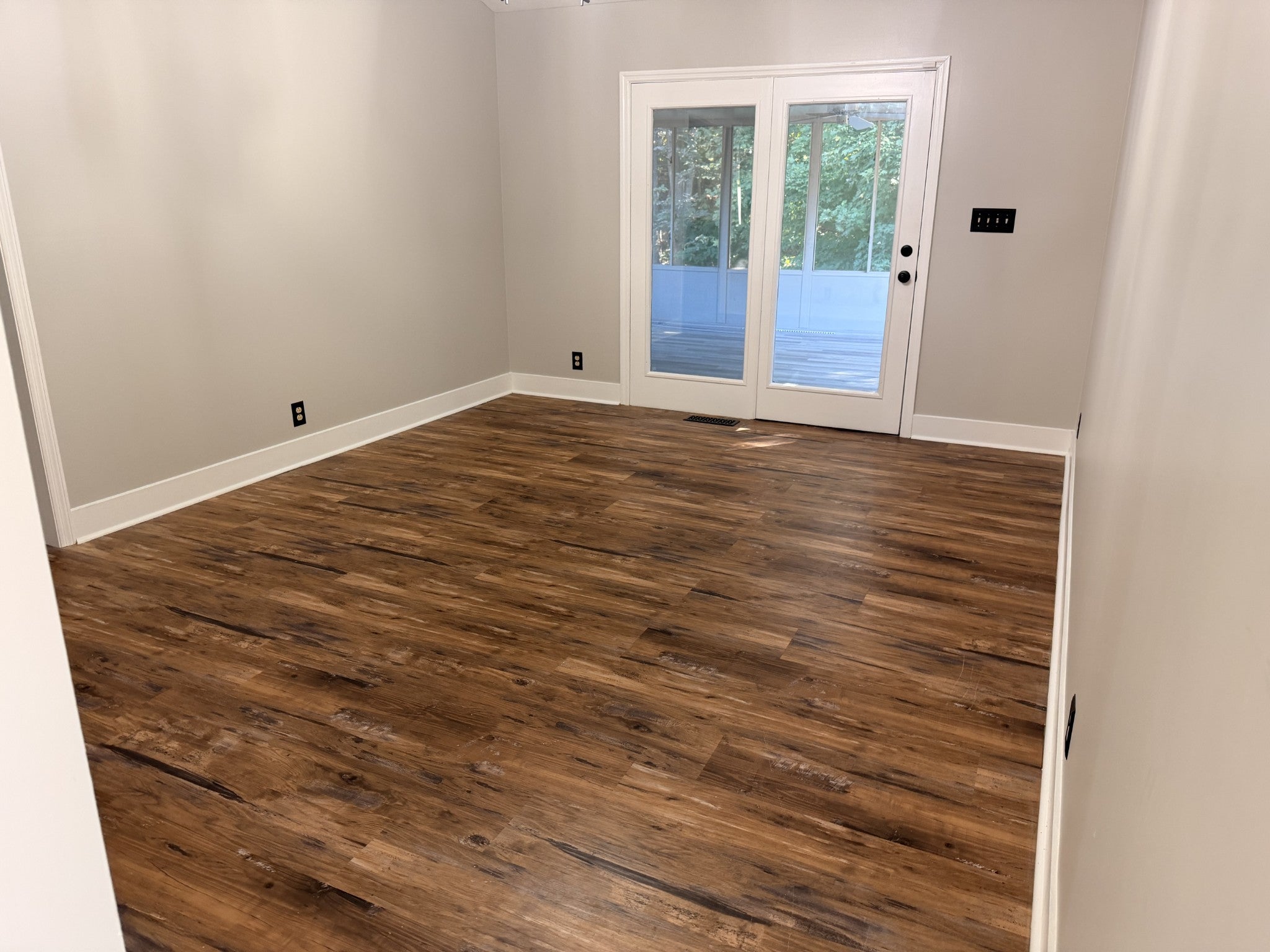 131 Vannoak Dr