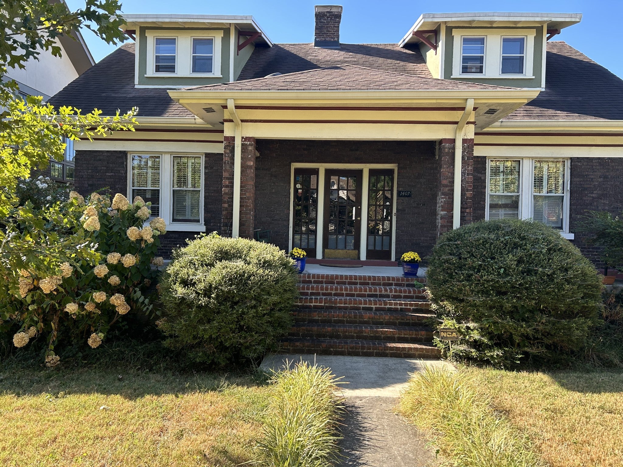 3-bed listing at 1407 Elmwood Ave, Nashville