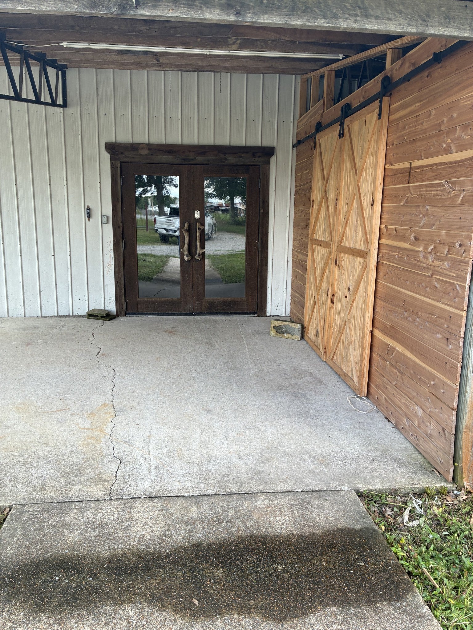 102 Campbellsville Pike