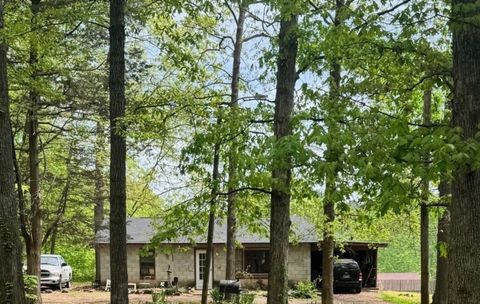 193 Whitaker St Camden TN 38320