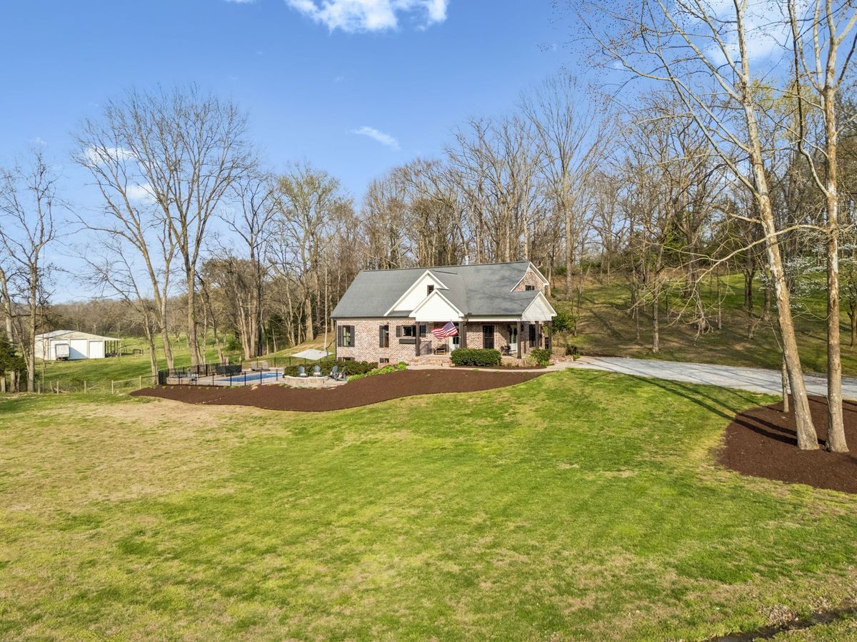 4694 Bennett Hollow Rd, Thompsons Station, TN 37179 for sale - Stessa