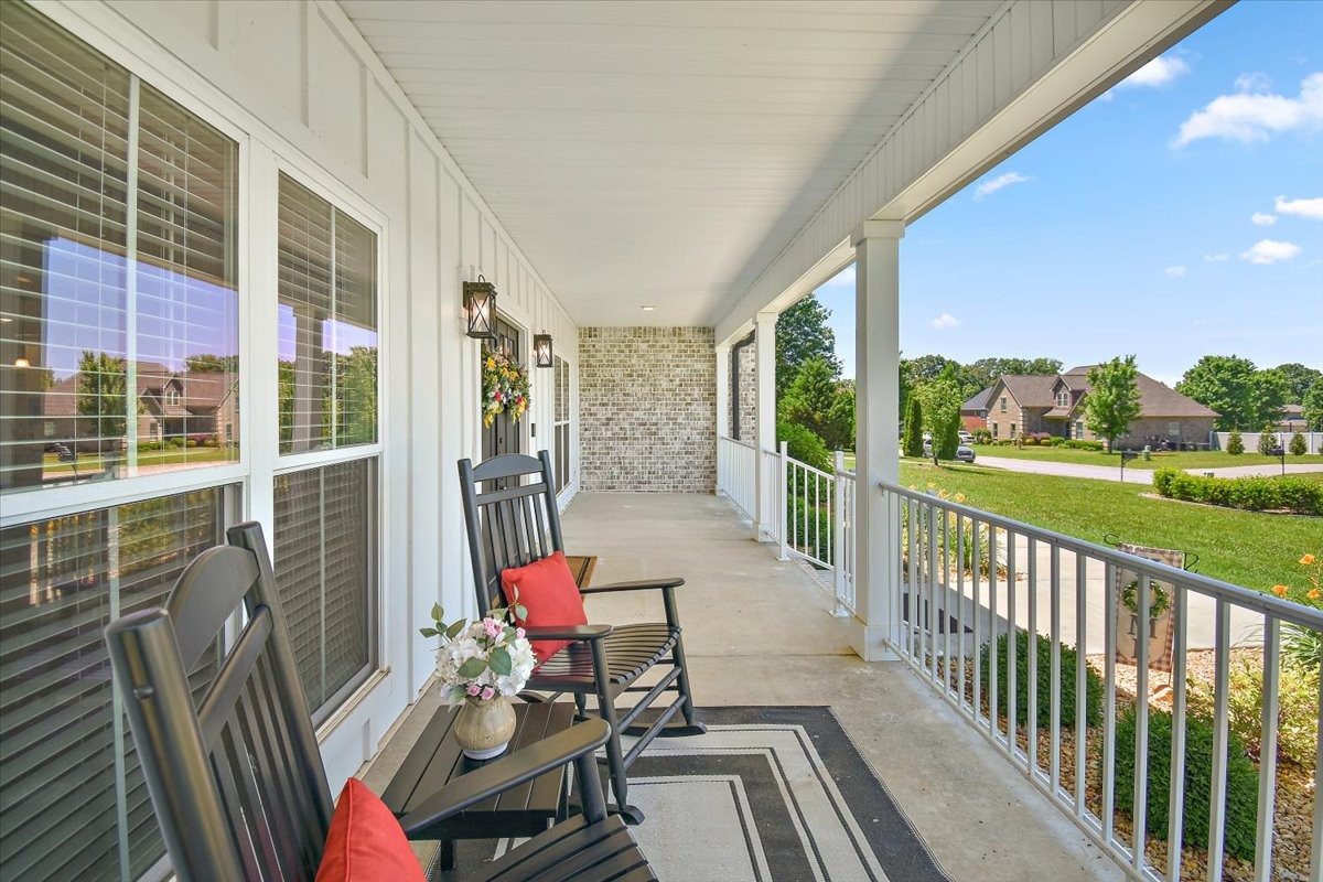 42 Bluegrass Rd