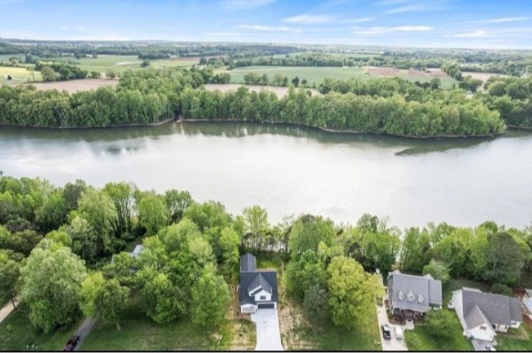 73 Cypress Point Dr