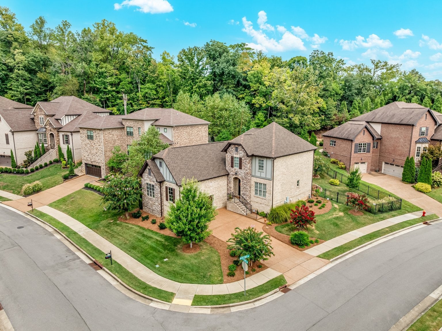 7229 Natchez Pointe Dr