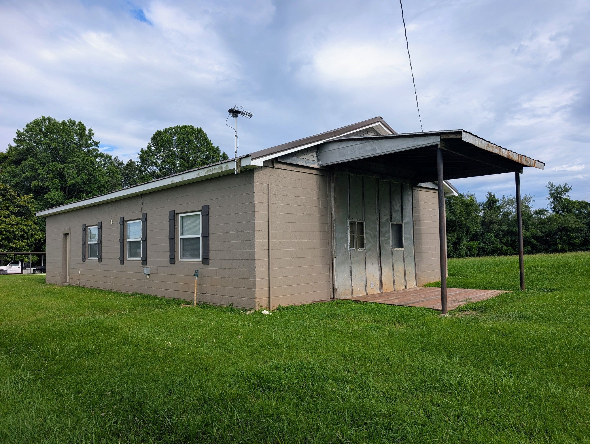649 Blair Pond Rd