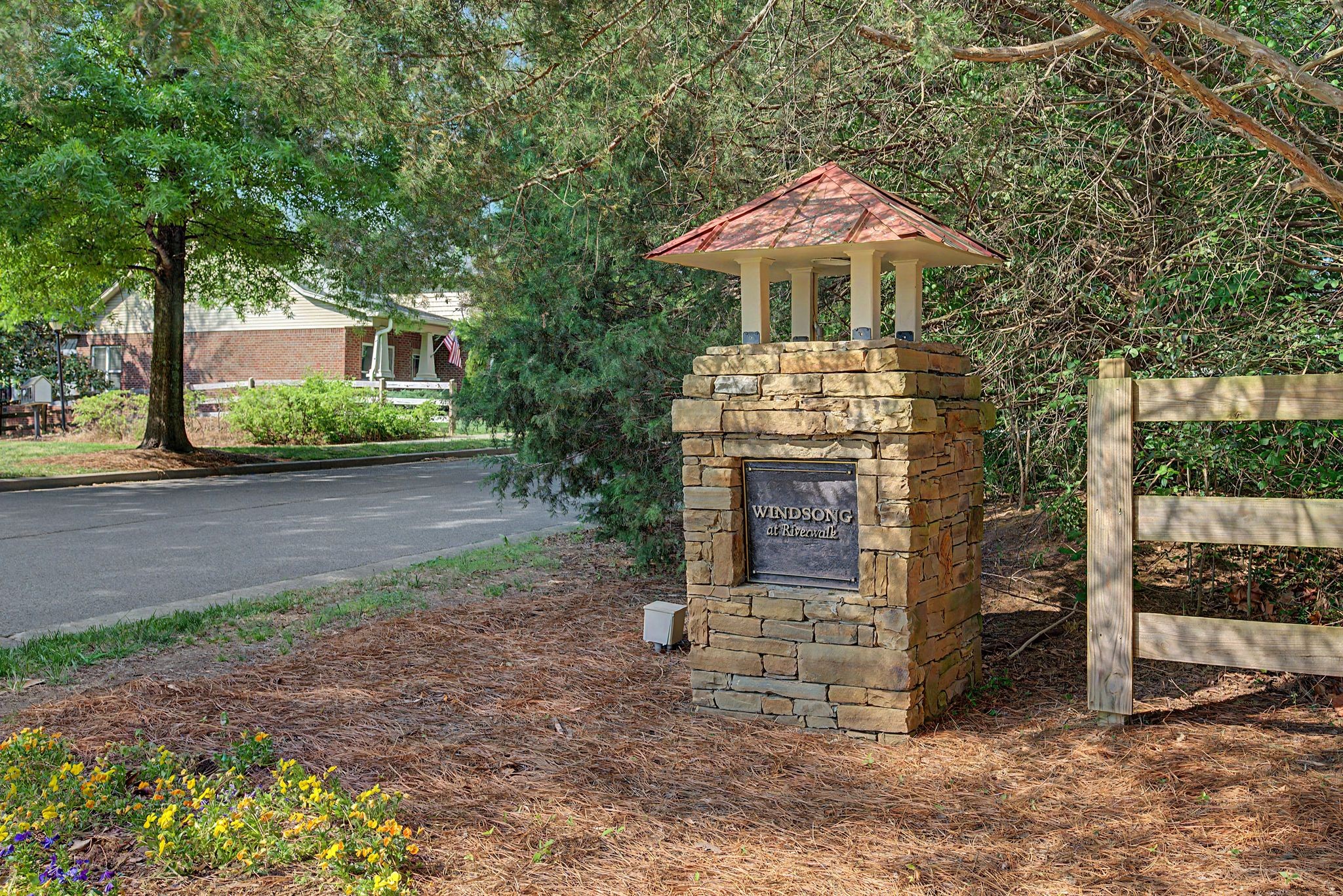 6209 Rivervalley Dr