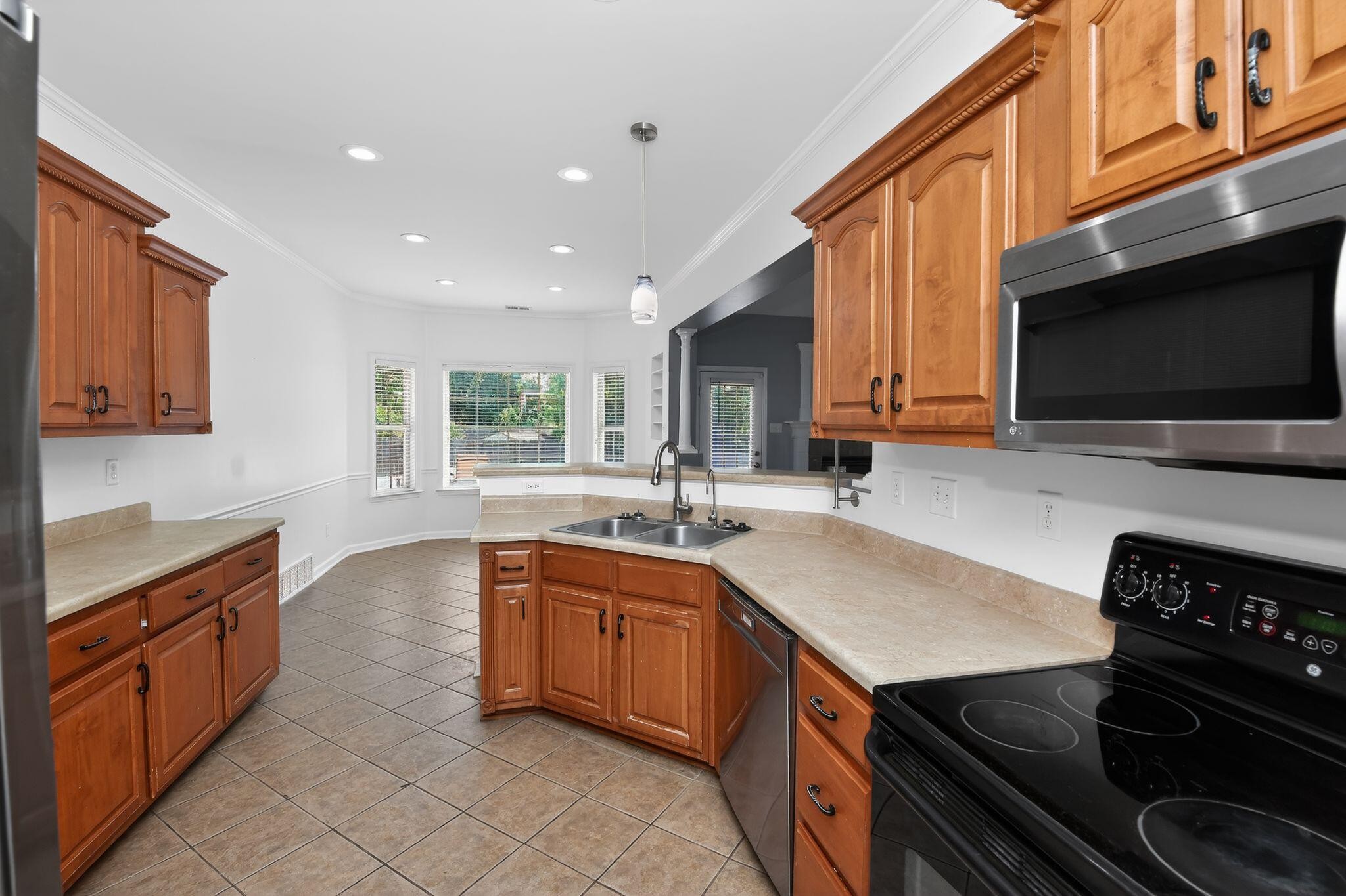 23 Sterling Ridge DR