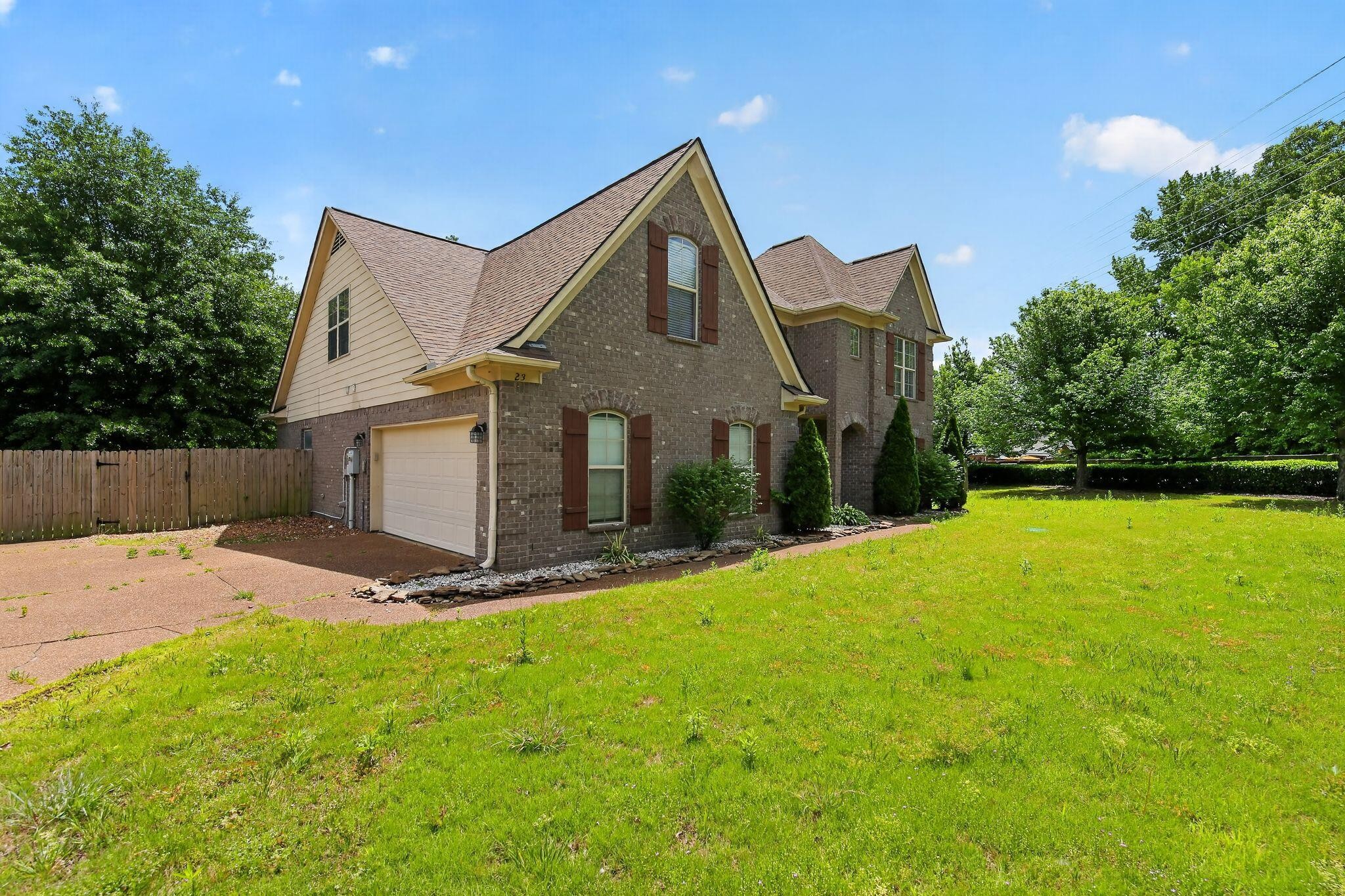 23 Sterling Ridge DR