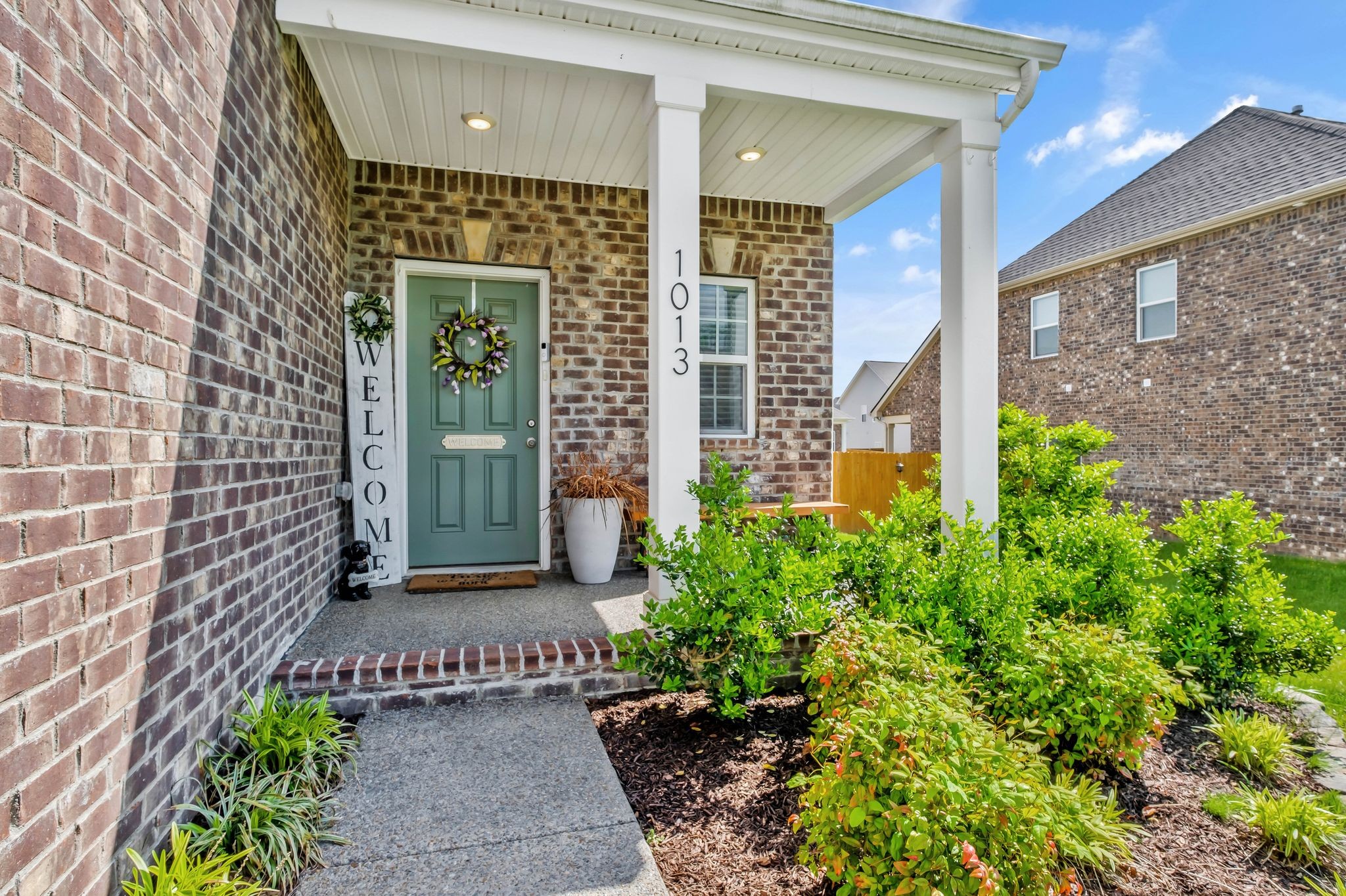 1013 Wickshire Dr