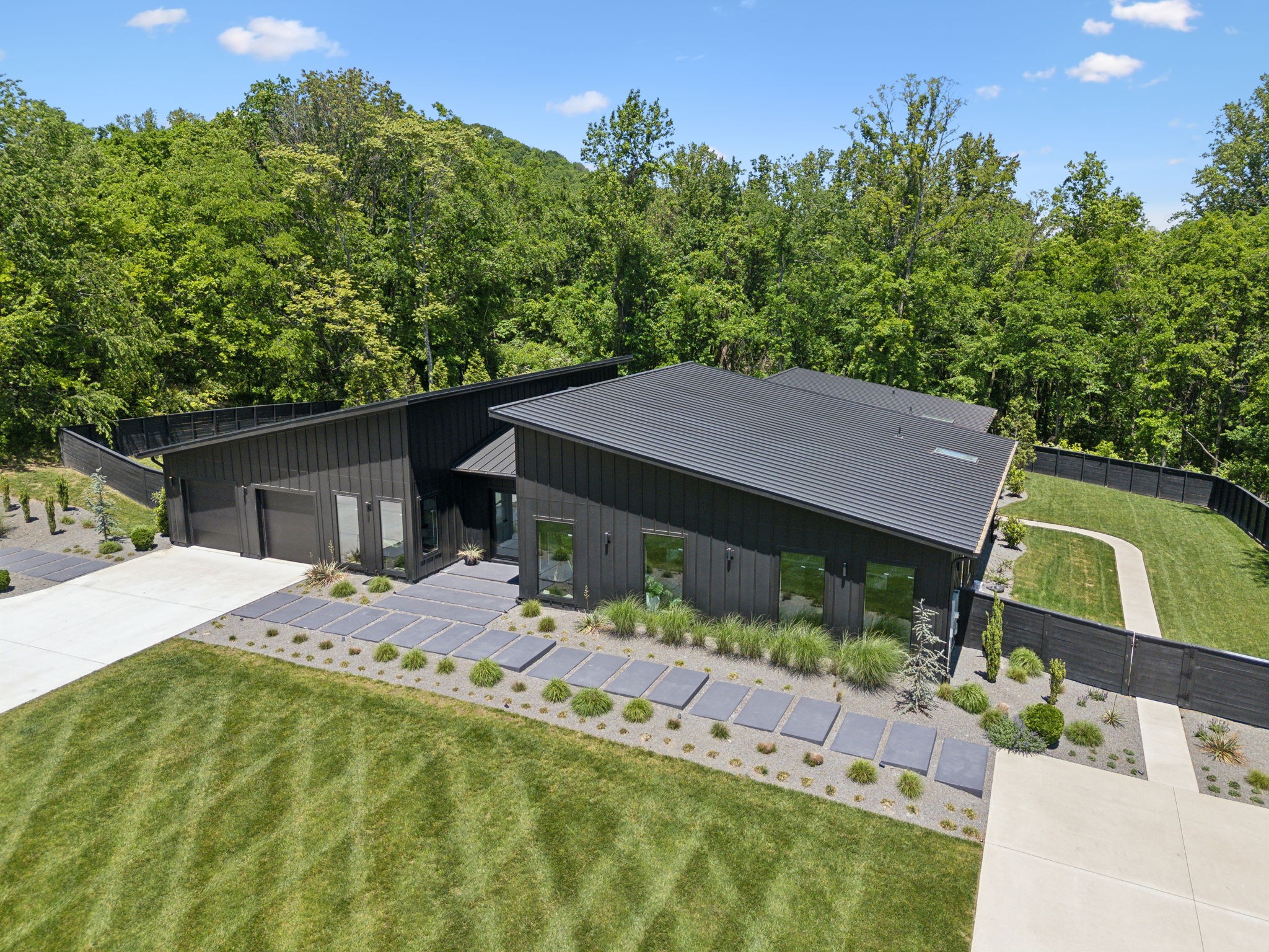 4160 Clovercroft Rd