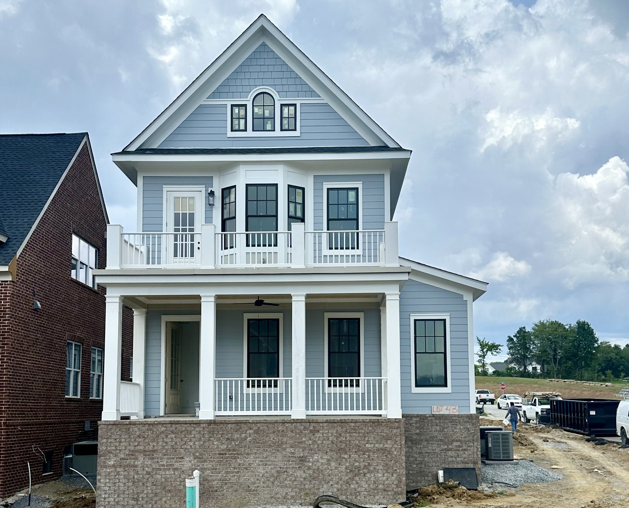 2227 Potter Place