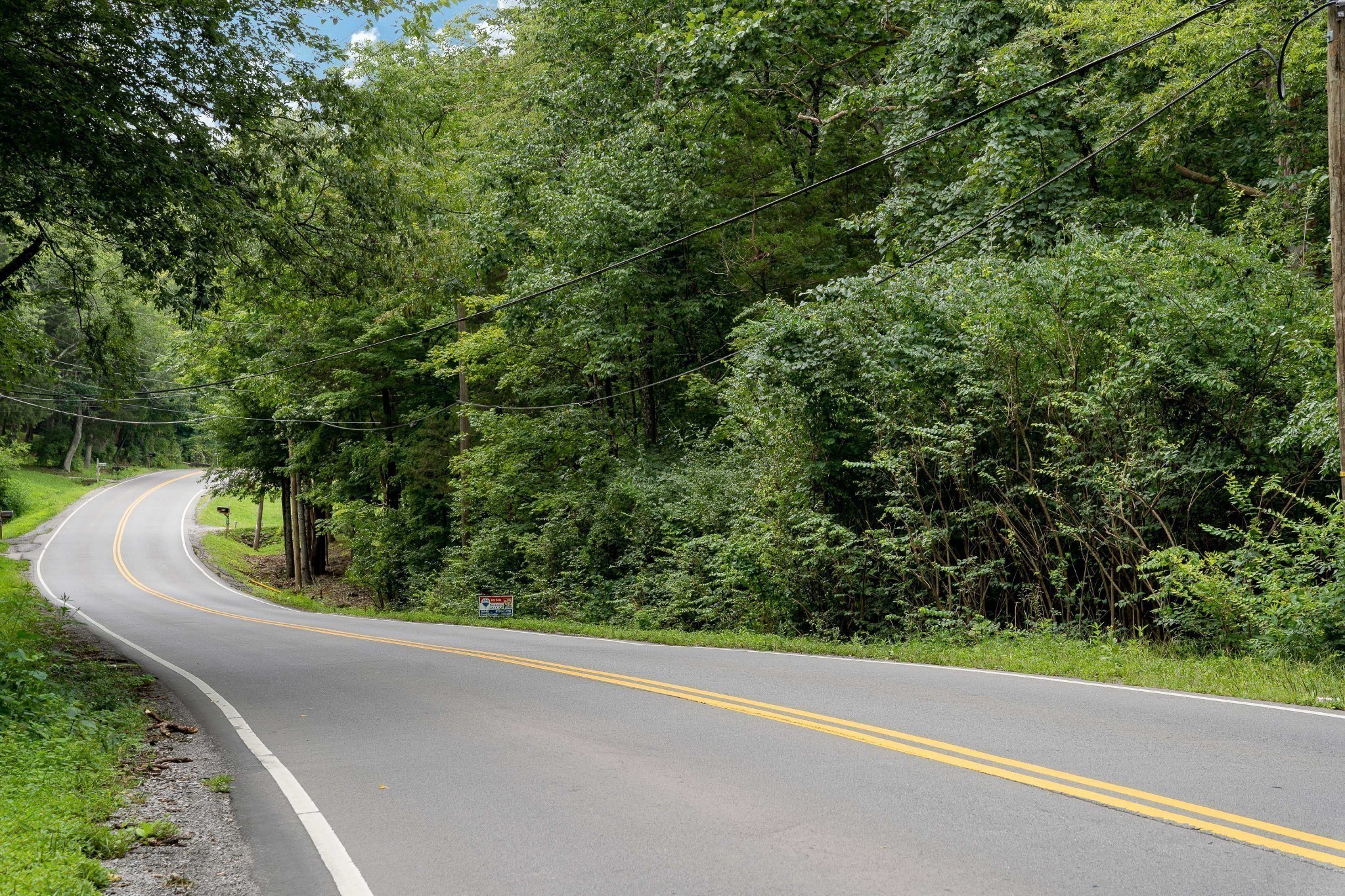 7677 Sawyer Brown Rd