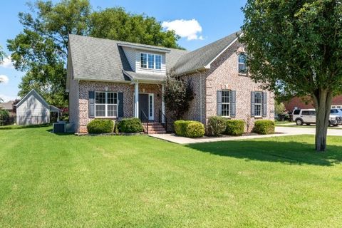 3310 Genoa Dr Murfreesboro TN 37128