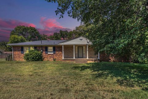 202 Harpeth Hills Dr Franklin TN 37069