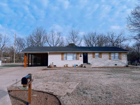 376 SUNSET DR, LEXINGTON, TN 38351 - Image b5d62c1c9cbbb0efd57af28b943fdf2f/1010443780