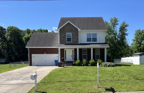 989 Ernest Stewart Dr Clarksville TN 37042