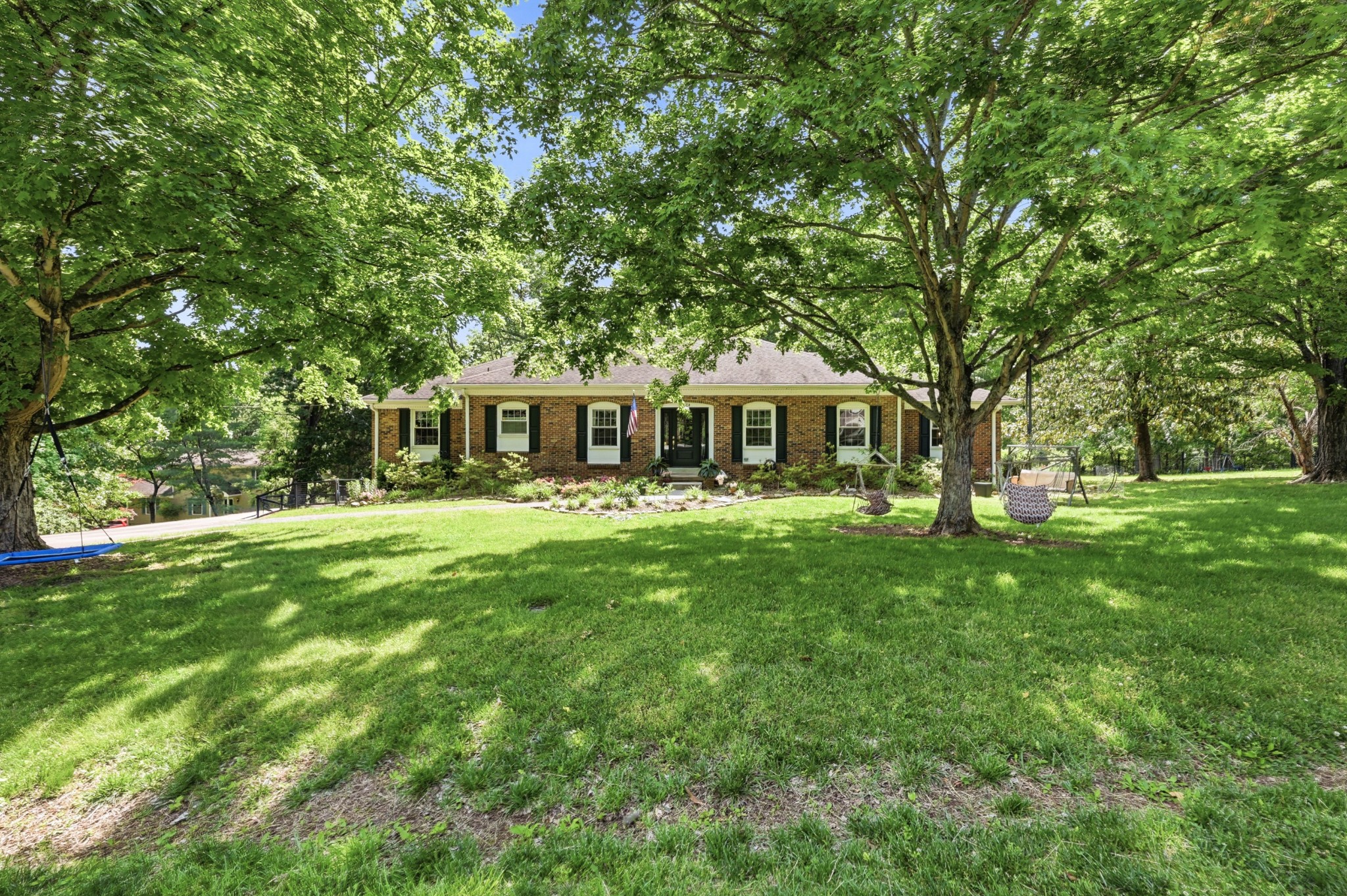 2824 Scenic Dr