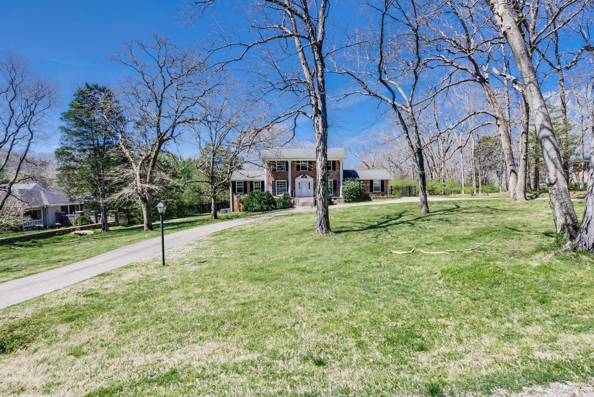 795 Greeley Dr