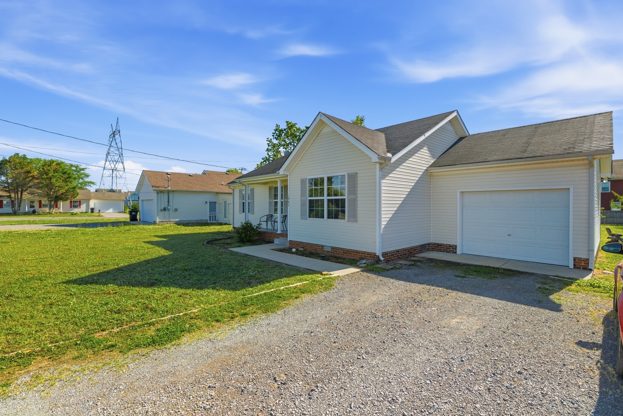 1963 Gateland Dr
