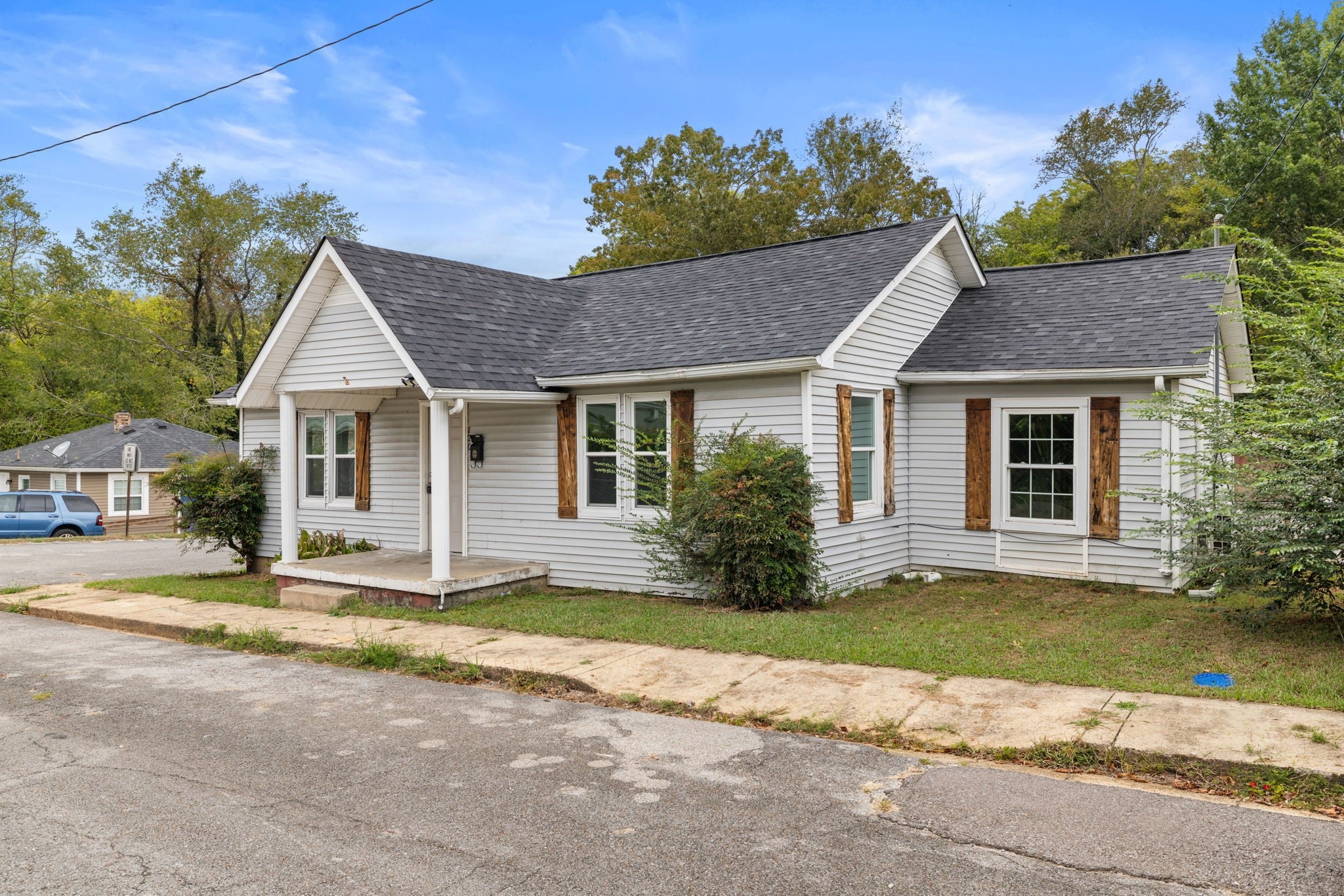 120 Gallaher Blvd
