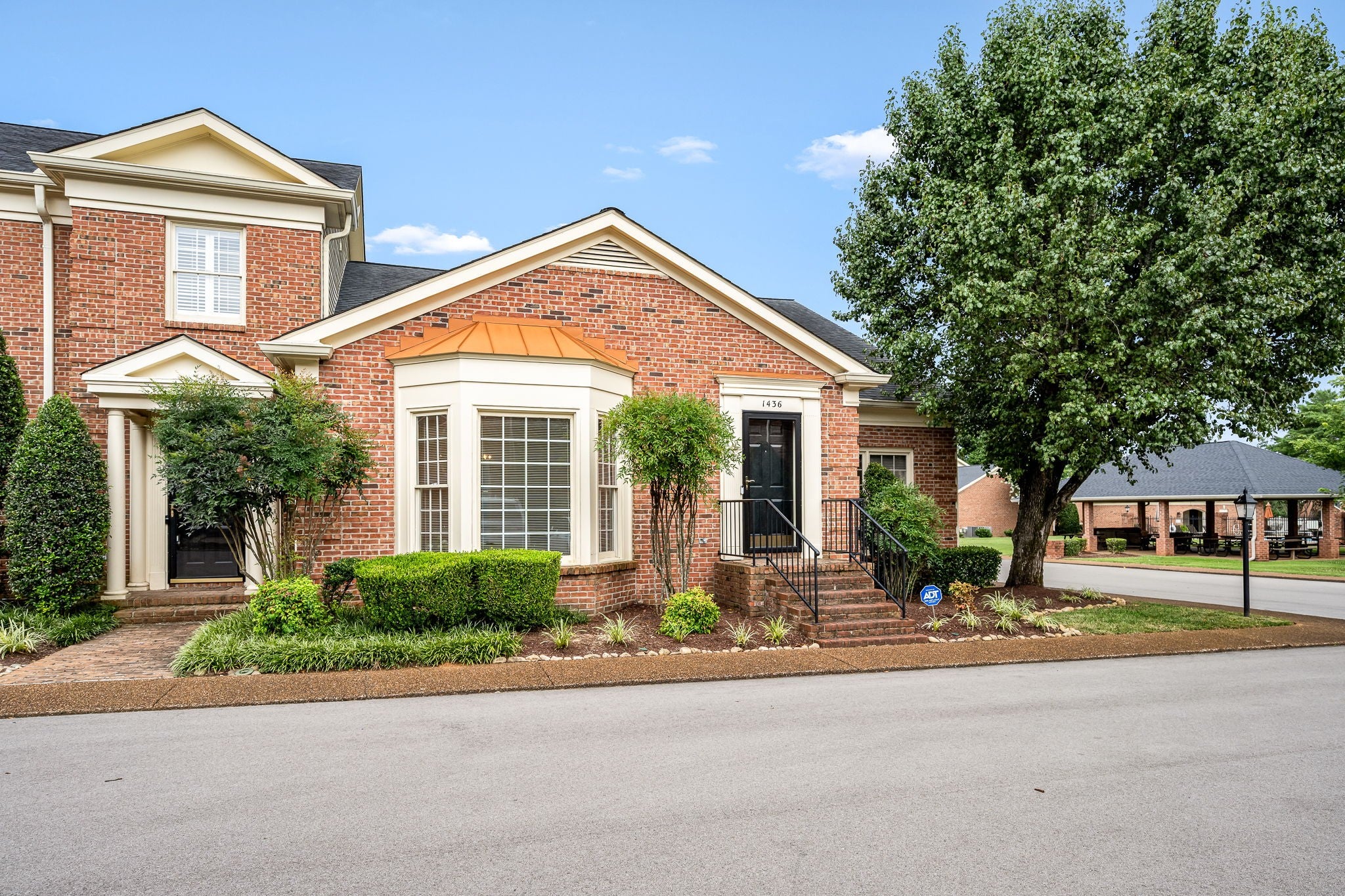 1436 Cheshire Pl