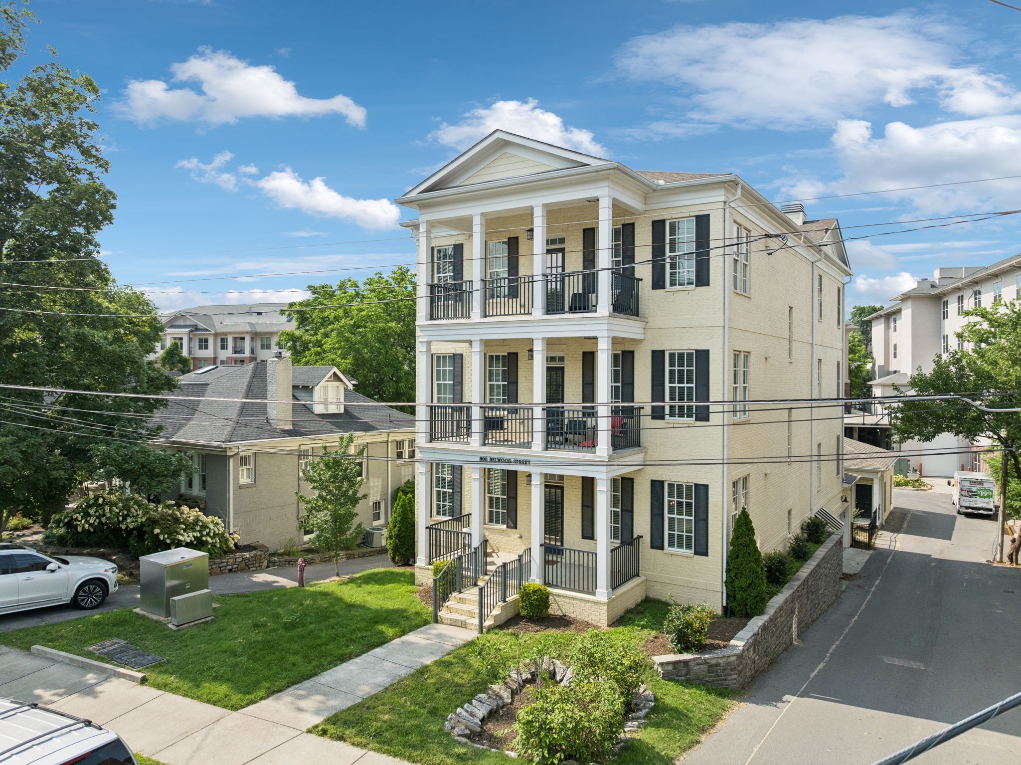 3100 Belwood St