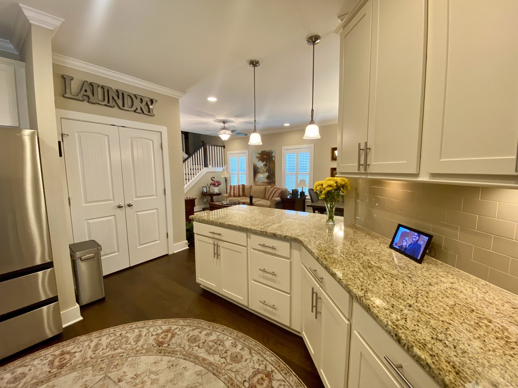 3014 Mainstream Drive