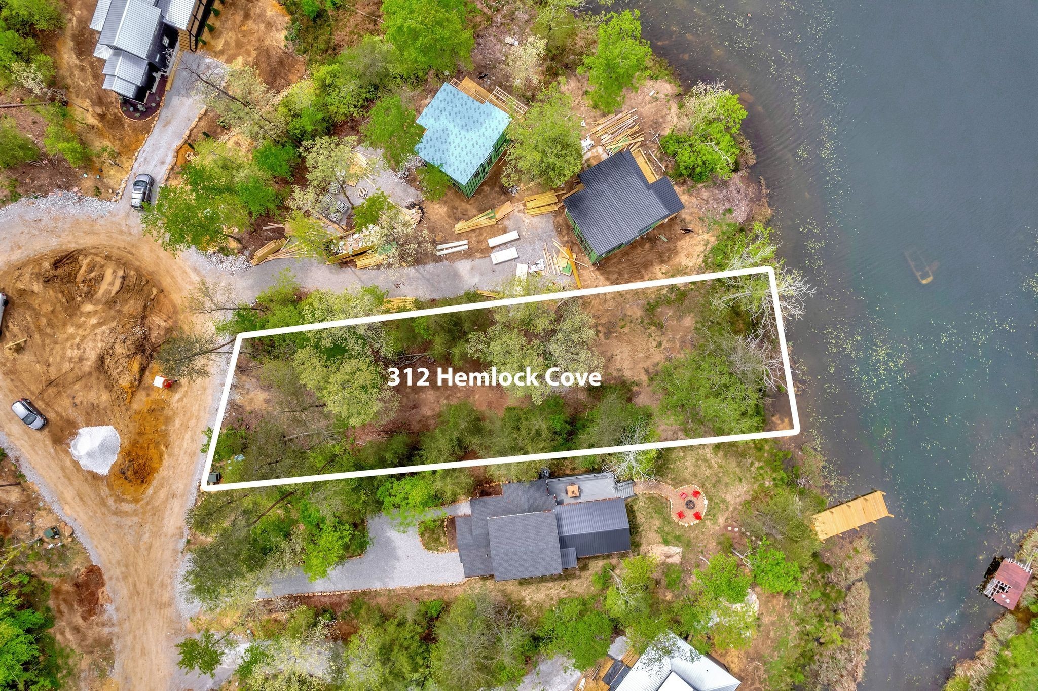312 Hemlock Cove