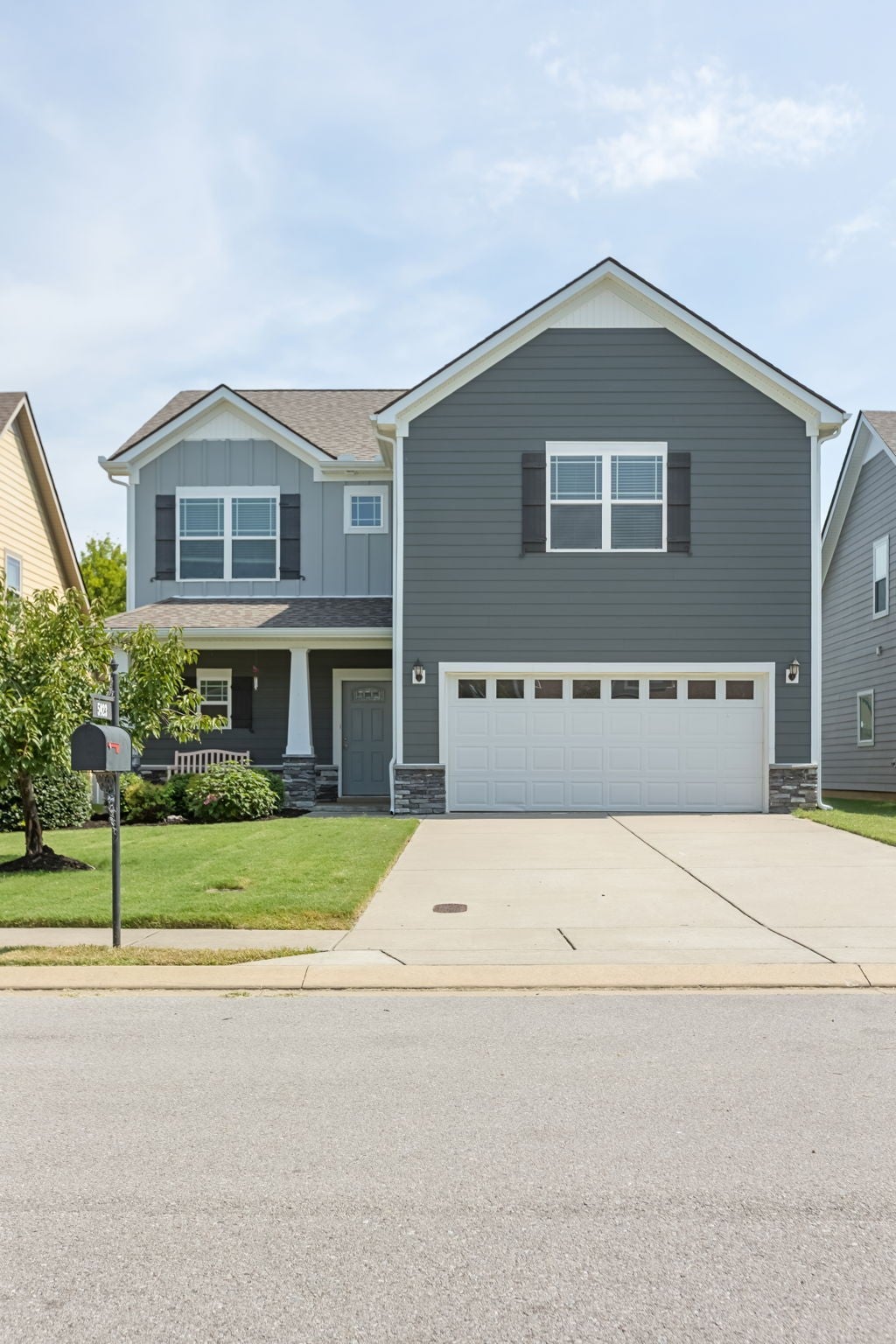 5923 Enclave Dr