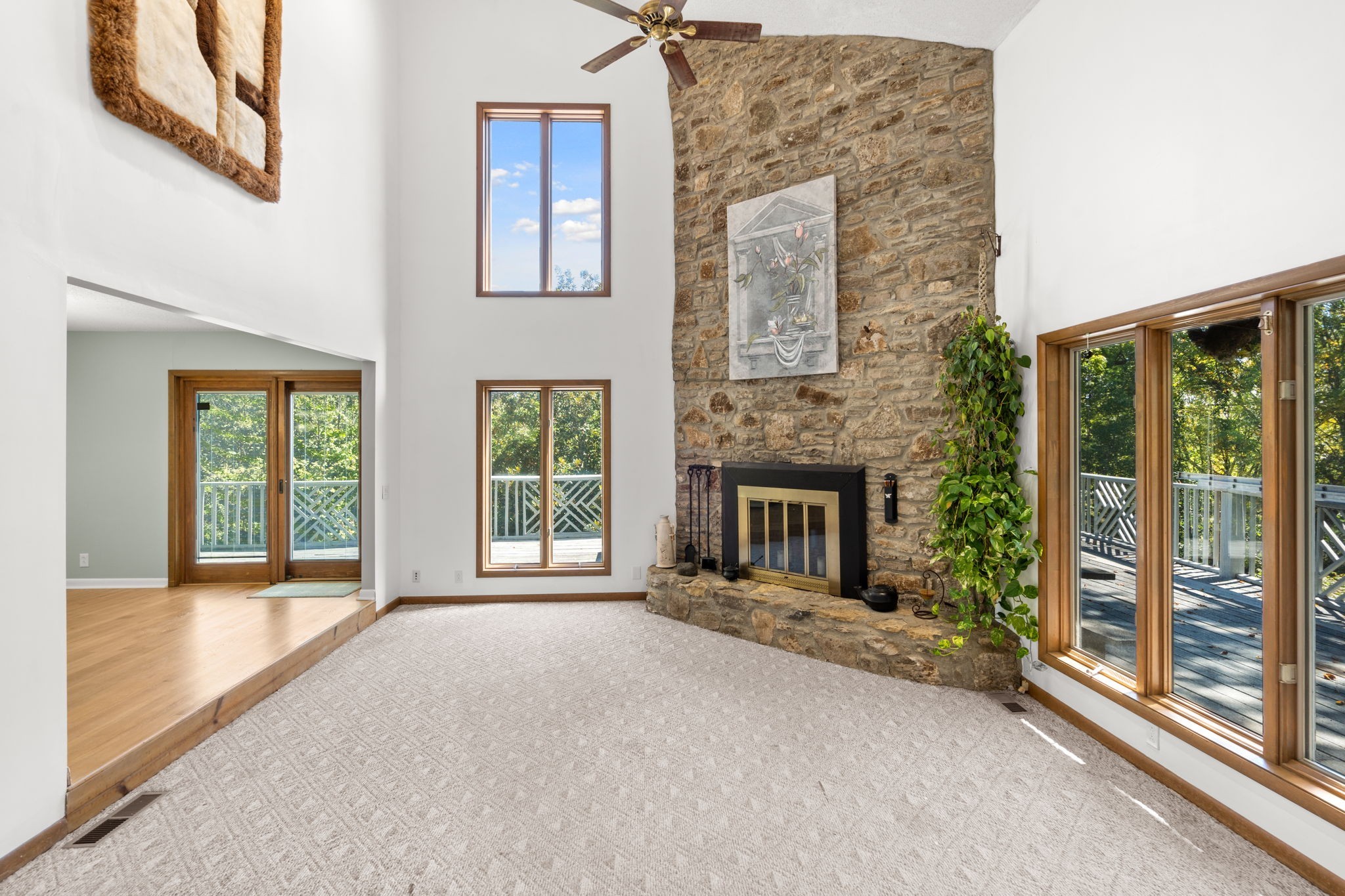 1440 Lewisburg Pike