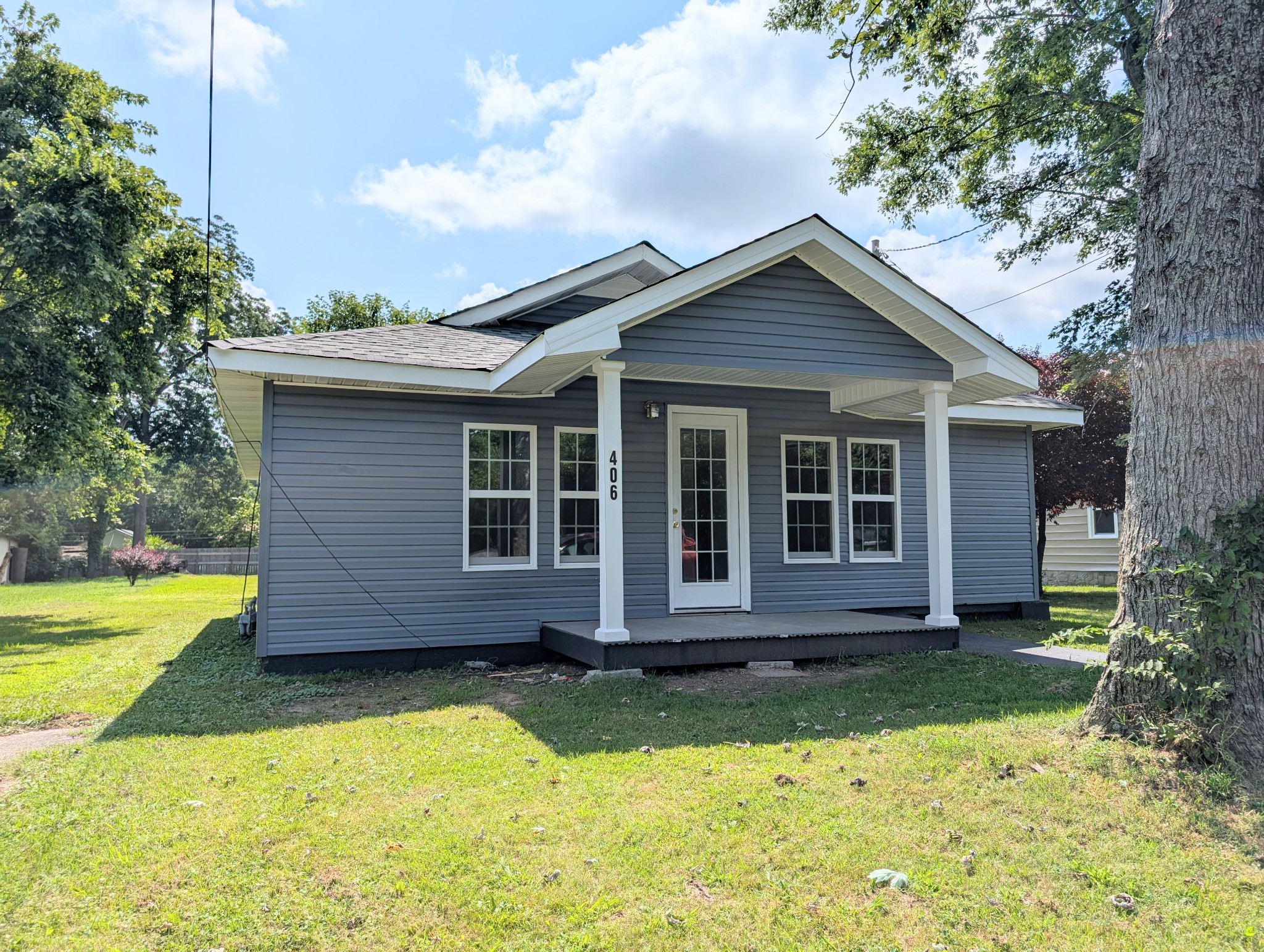 406 Horton St