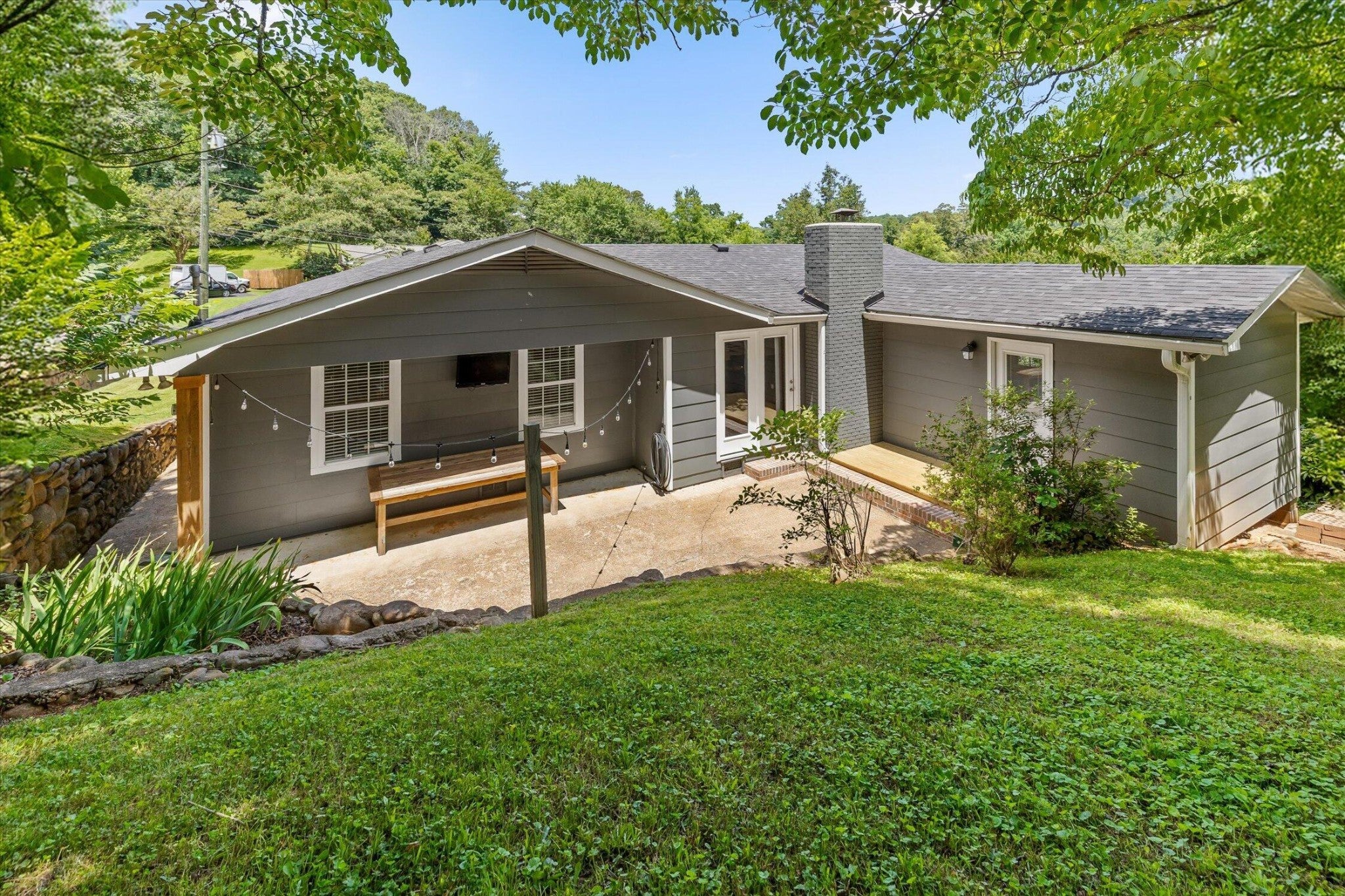 116 Lavonia Avenue
