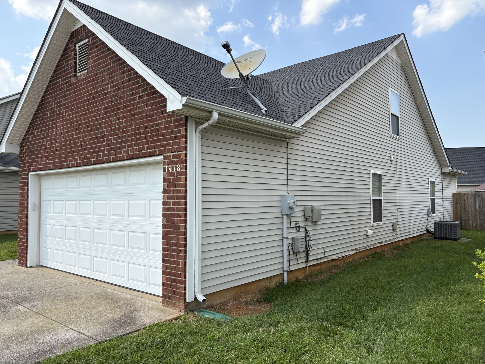 1418 Beaconcrest Cir