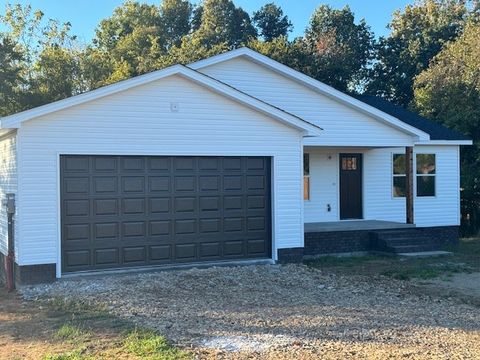 103 Irene Ln Hohenwald TN 38462