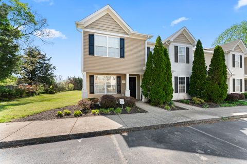 1303 Vermont Ct Murfreesboro TN 37130