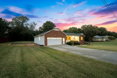 584 Fairview Cir Winchester TN 37398