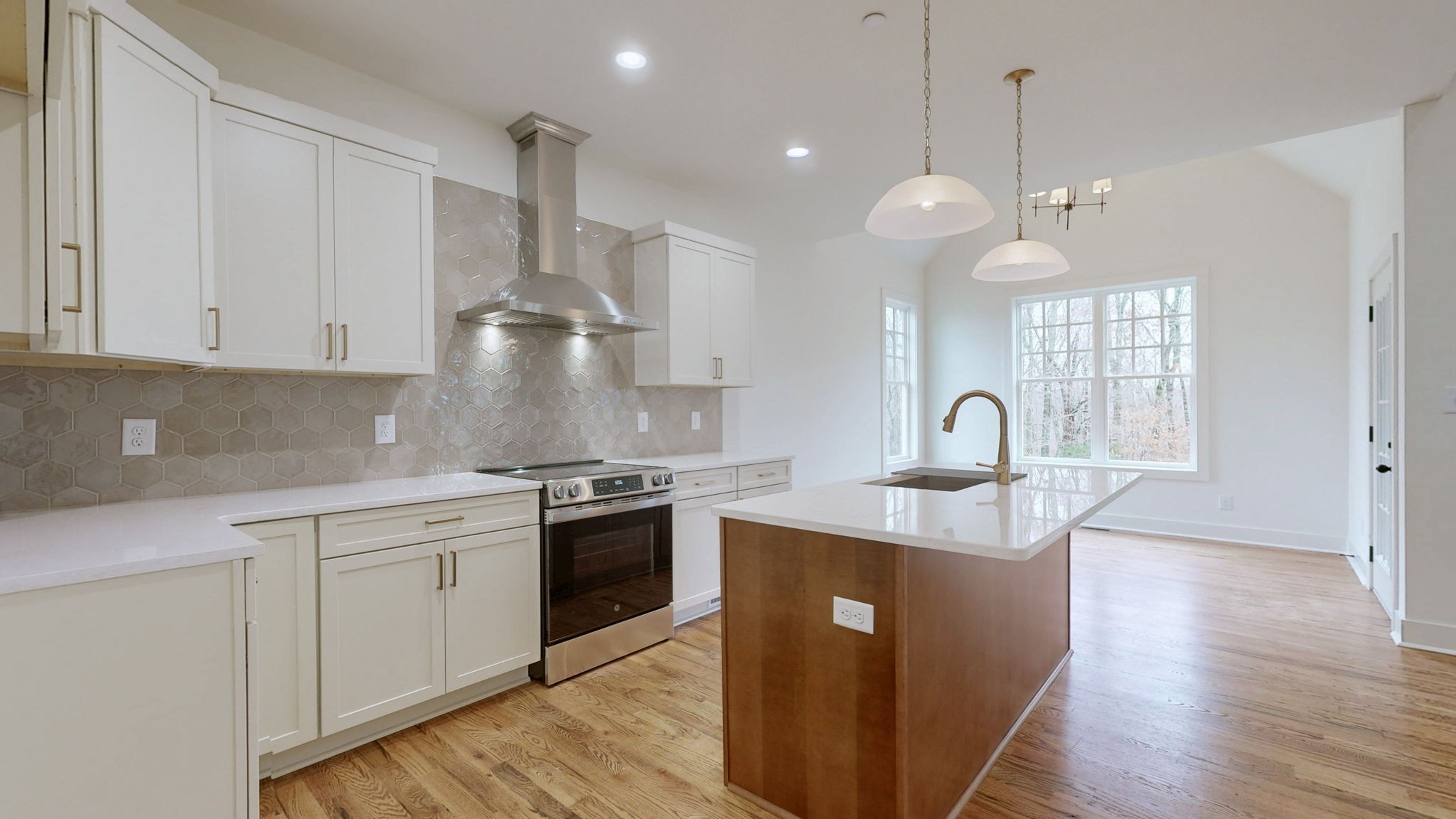 1414 Rooster Ridge Rd