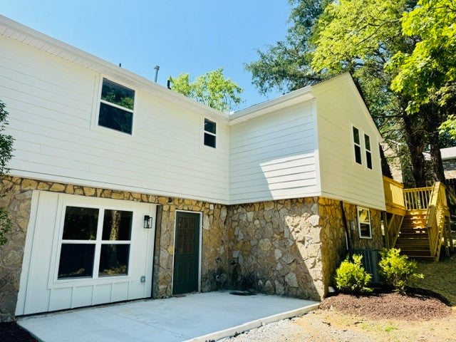 604 Debbie Dr