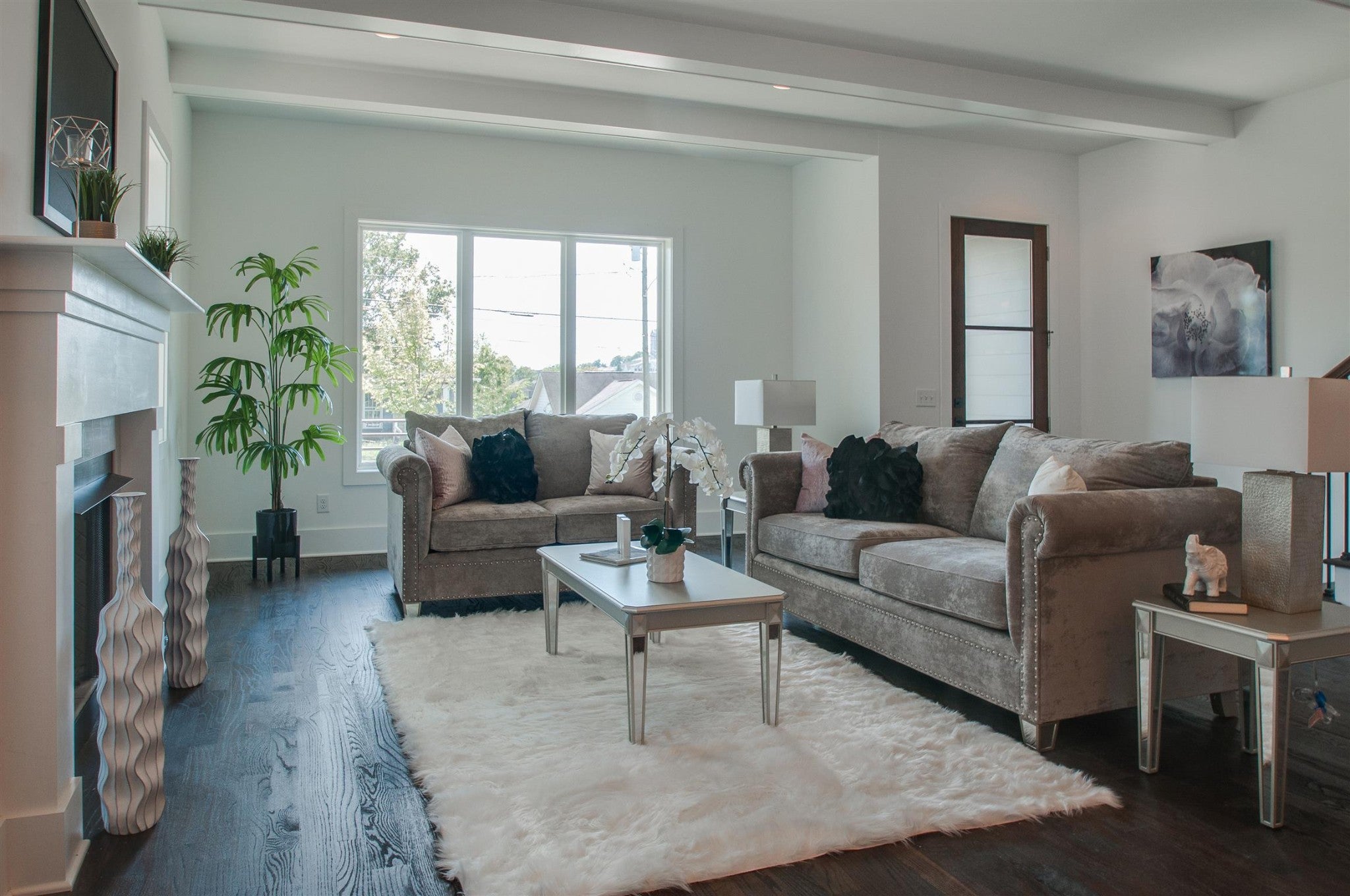 4-bed condo for rent in Nashville, TN 37203, 1024 Argyle Ave A 1024 Argyle Ave A, Nashville TN 37203 4-bed condo, photo 3 of 26