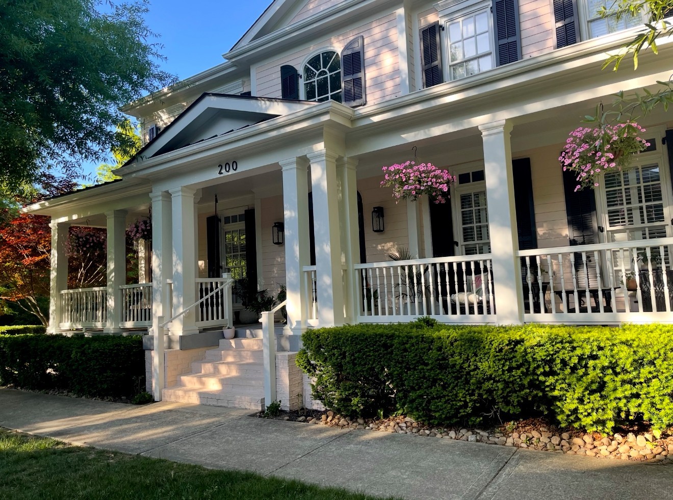 200 Addison Ave