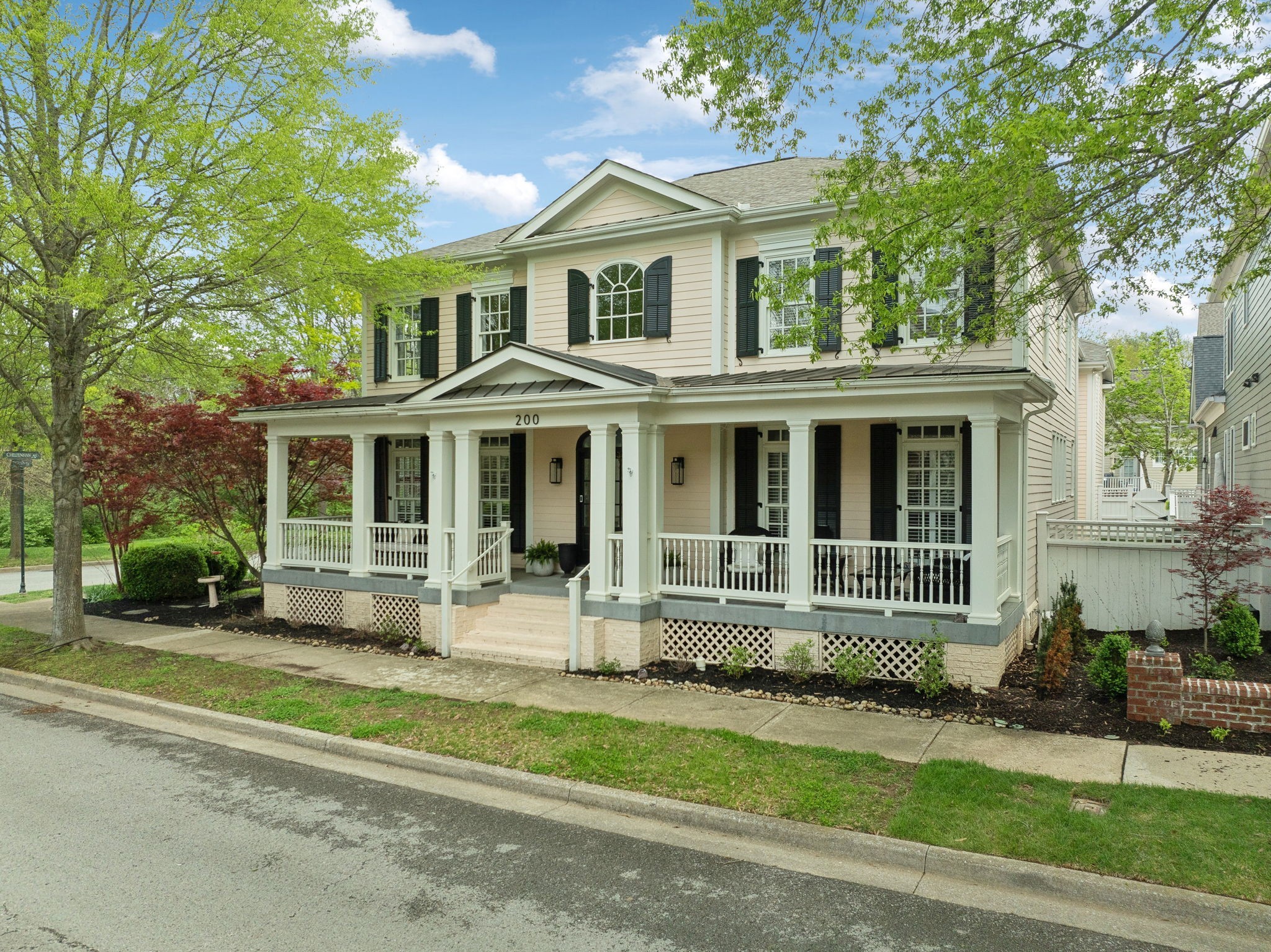 200 Addison Ave