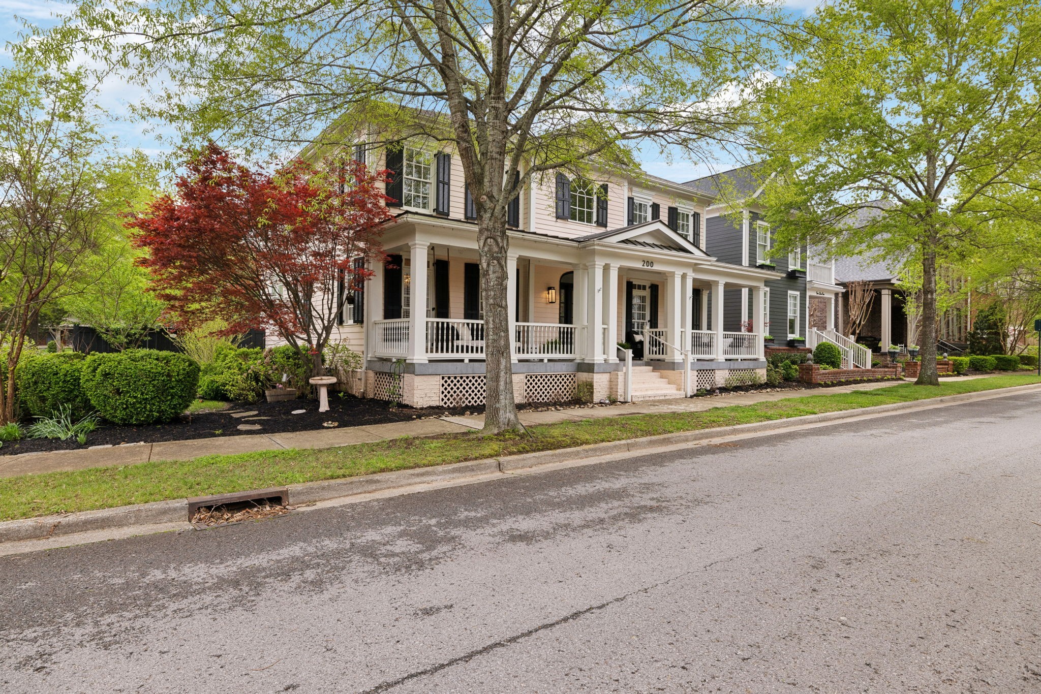200 Addison Ave