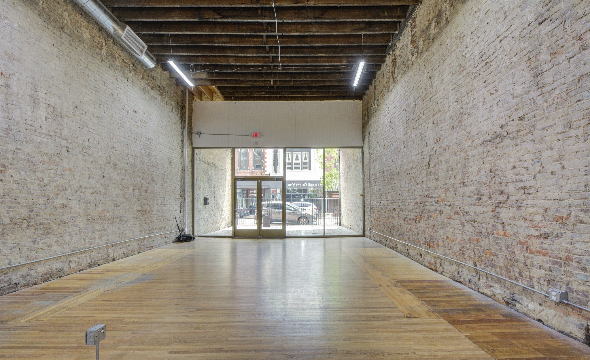 123 Franklin St