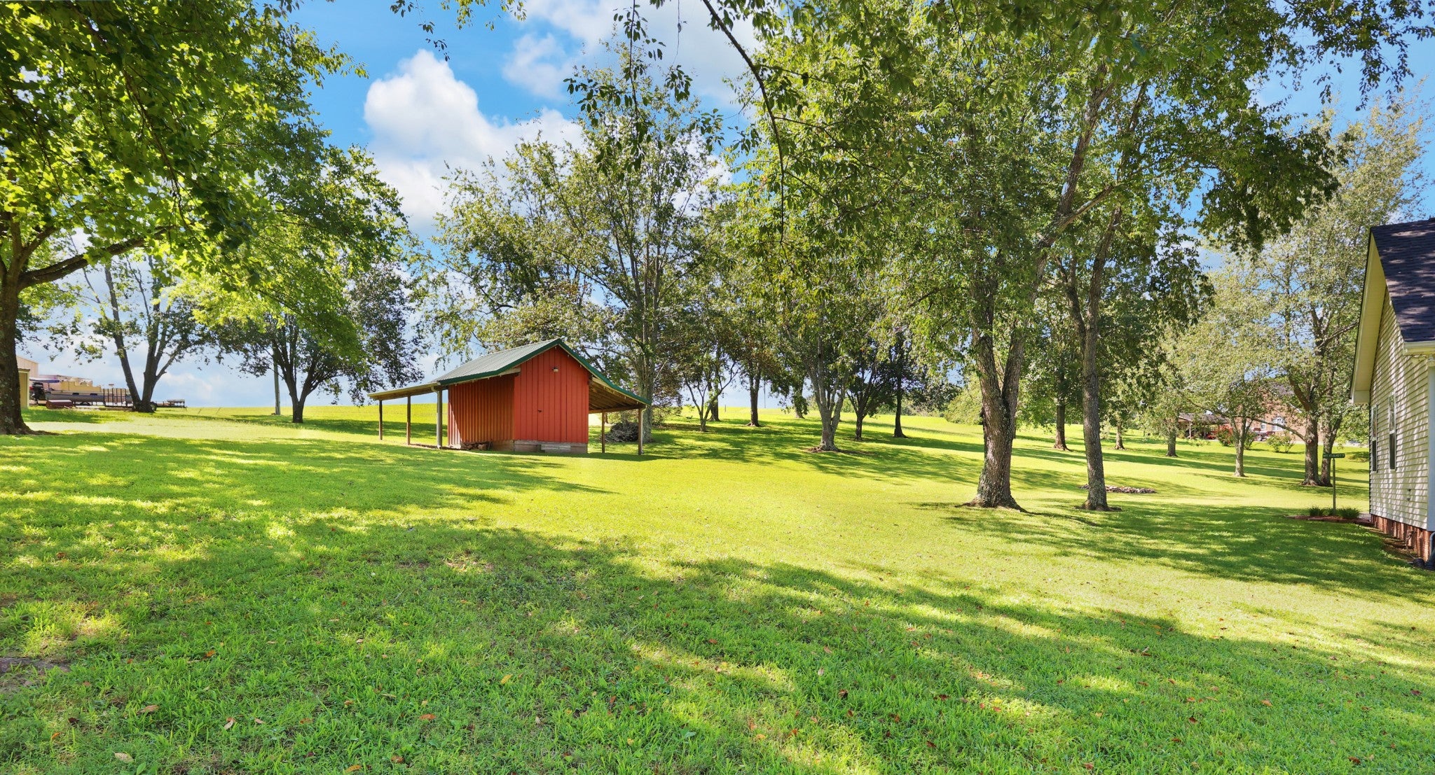 2073 McMahan Hollow Rd