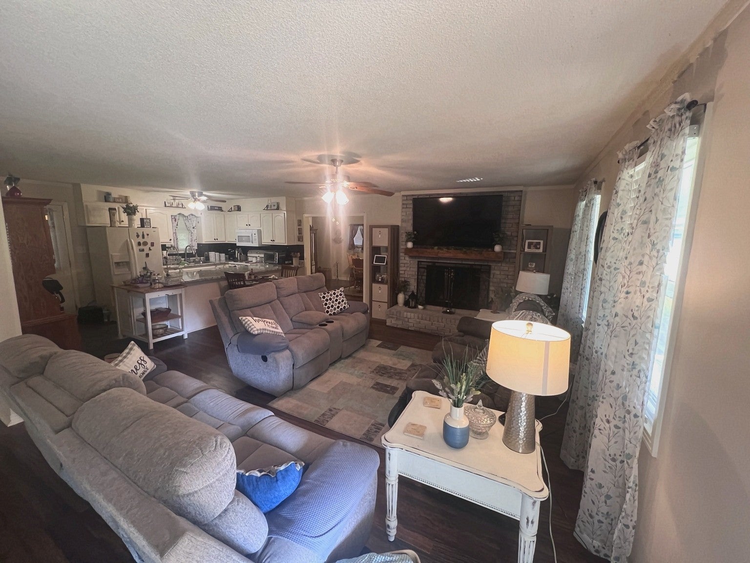 242 Graham Dr