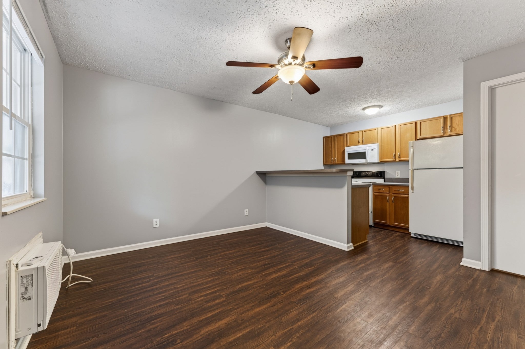 765 Robb Ave 7